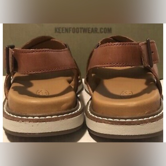 KEEN Lana Cross Strap Sandal - Picture 4 of 10